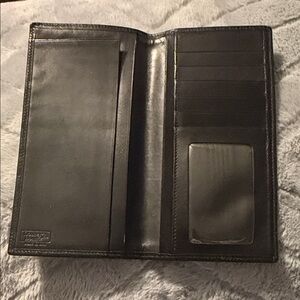 Dooney & Bourke Black bifold Leather Wallet